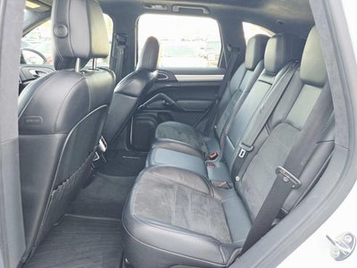 2014 Porsche Cayenne GTS