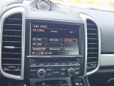 2014 Porsche Cayenne GTS