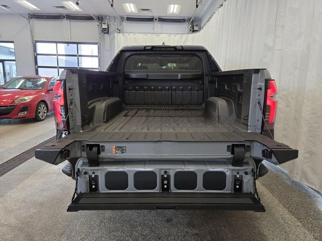 2025 Chevrolet Silverado EV RST