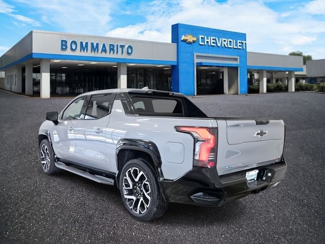 2025 Chevrolet Silverado EV RST