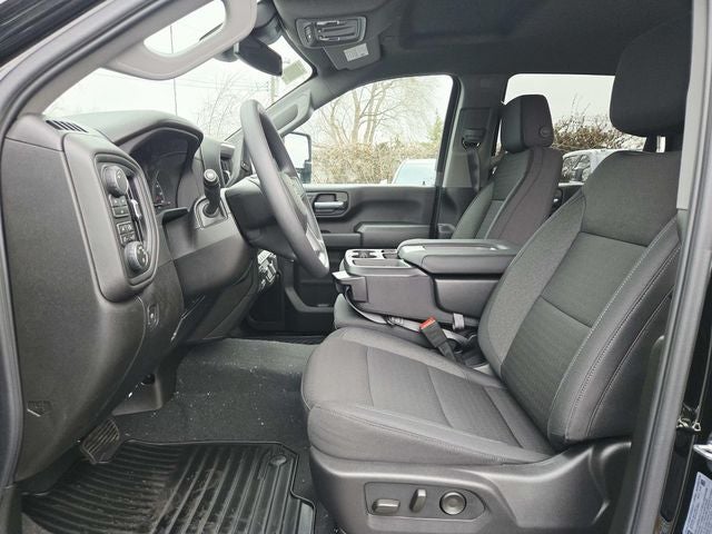 2026 Chevrolet Silverado 2500HD Custom