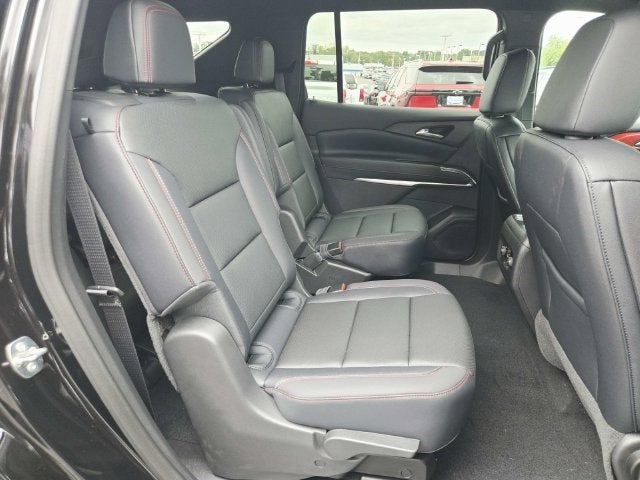 2026 Chevrolet Traverse Z71 - Photo 17
