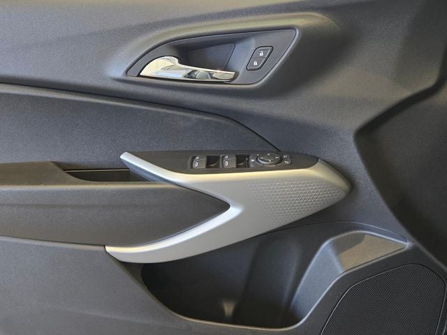 2026 Chevrolet Trax LS - Photo 21