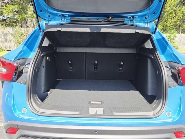 2026 Chevrolet Trax LT - Photo 10