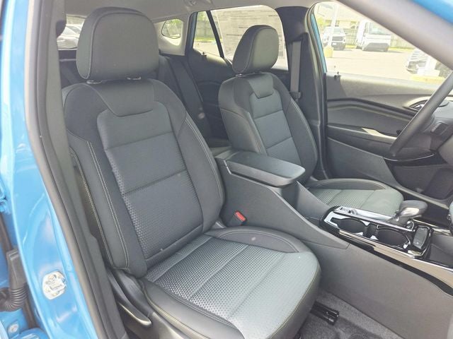 2026 Chevrolet Trax LT - Photo 12