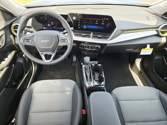 2026 Chevrolet Trax LT - Photo 6
