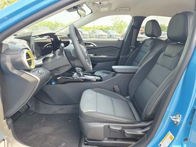 2026 Chevrolet Trax LT - Photo 8