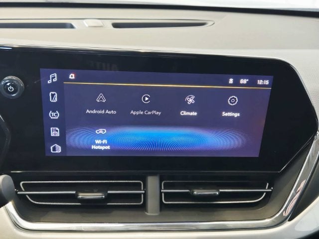 2026 Chevrolet Trax LT - Photo 18