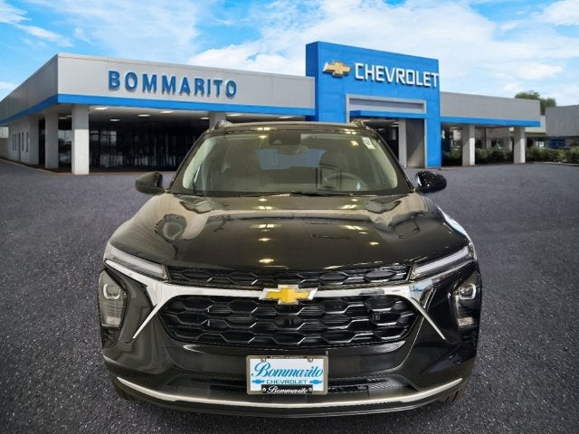 2026 Chevrolet Trax LT - Photo 5